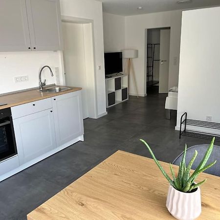 Schoenes 1 Zimmer Apartment Huefingen ภายนอก รูปภาพ