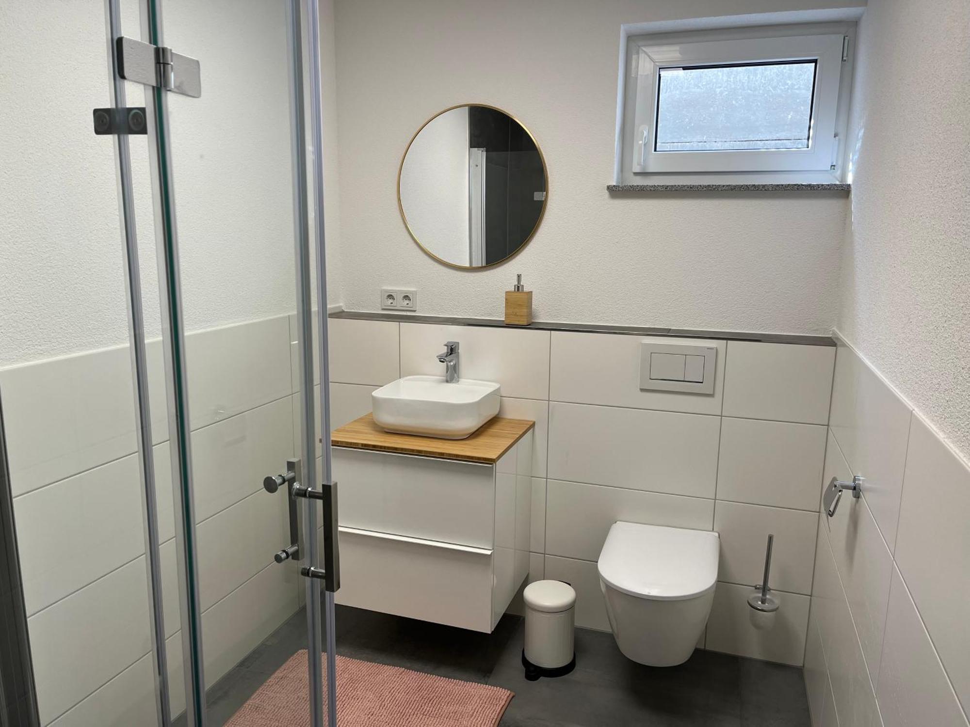 Schoenes 1 Zimmer Apartment Huefingen ภายนอก รูปภาพ